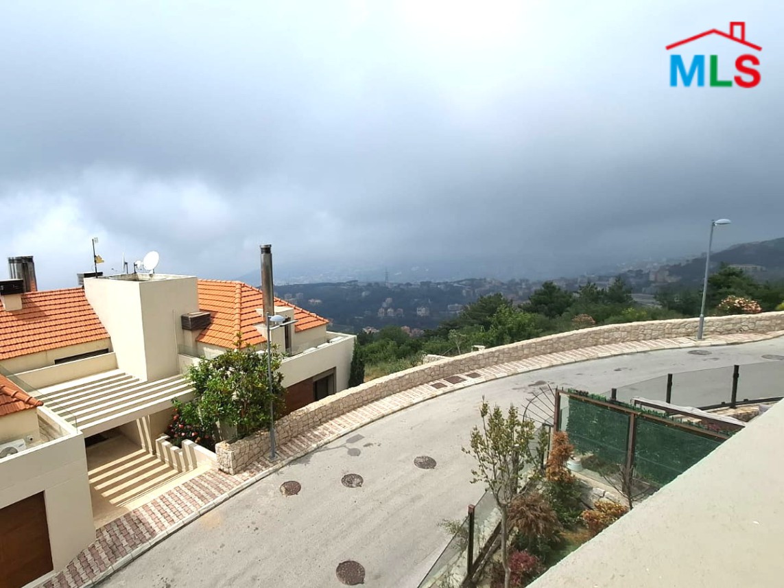 Apartment High End With A Nice View For Sale in a Gated Community in Bhorsaf