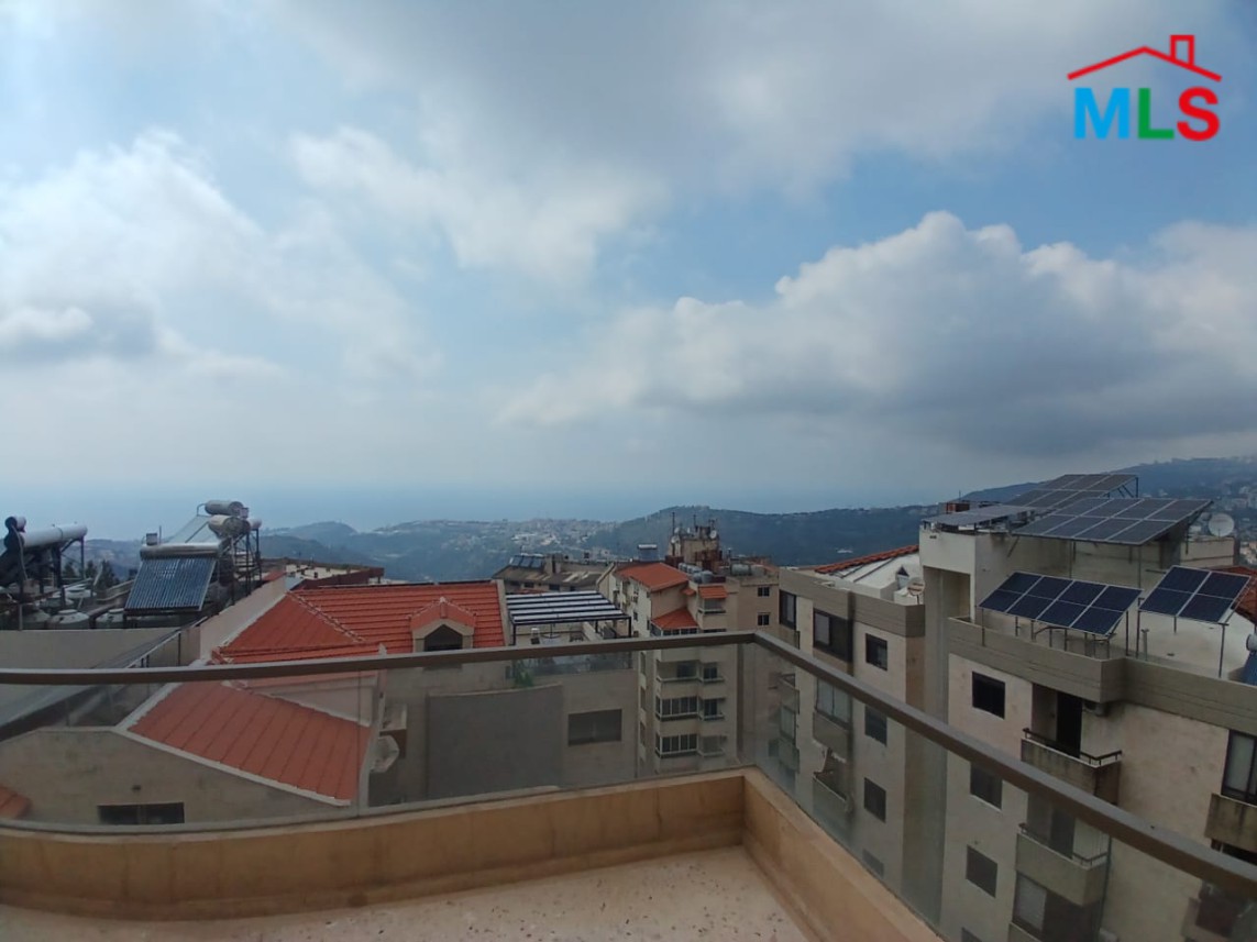 Duplex With a Nice View For Sale in Mazraat Yachouh