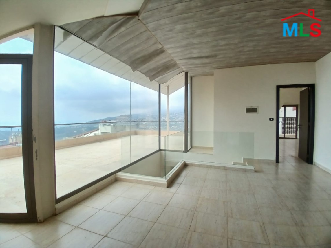 Duplex With a Nice View For Sale in Mazraat Yachouh