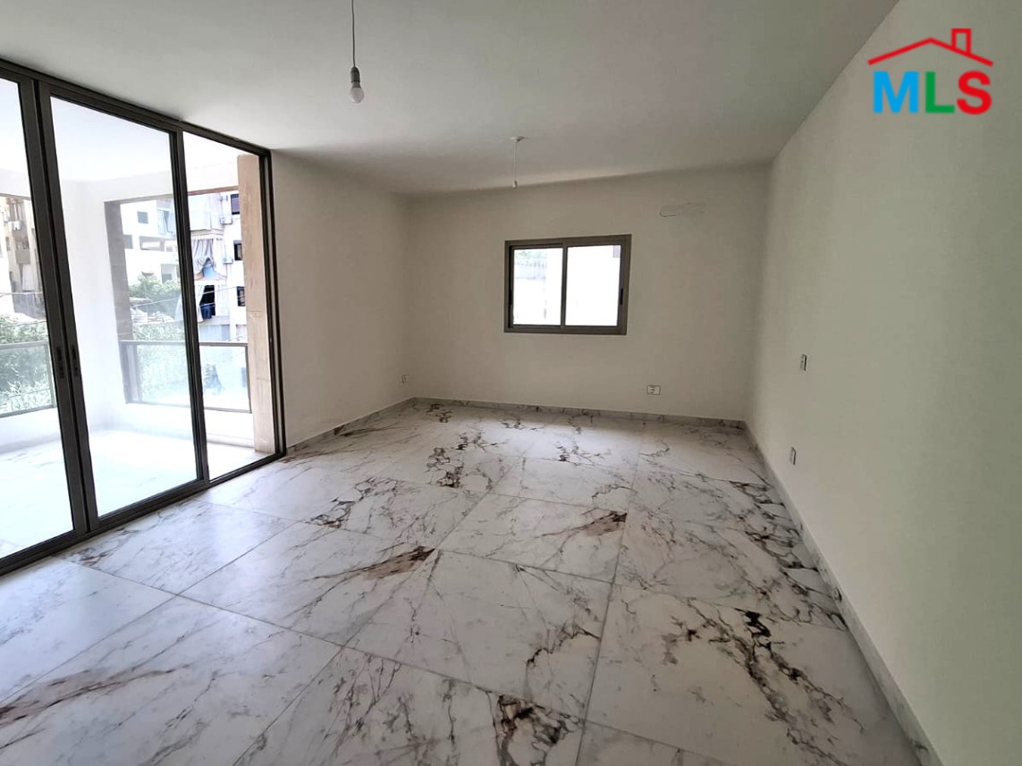 Apartment In a Great Location For Sale in Aoukar