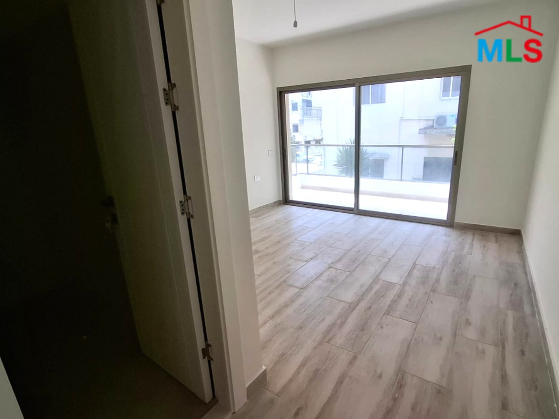 Apartment In a Great Location For Sale in Aoukar