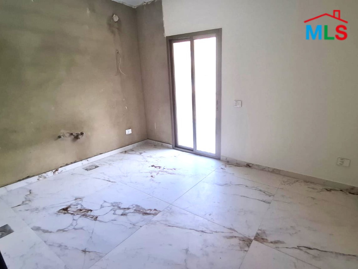 Apartment In a Great Location For Sale in Aoukar