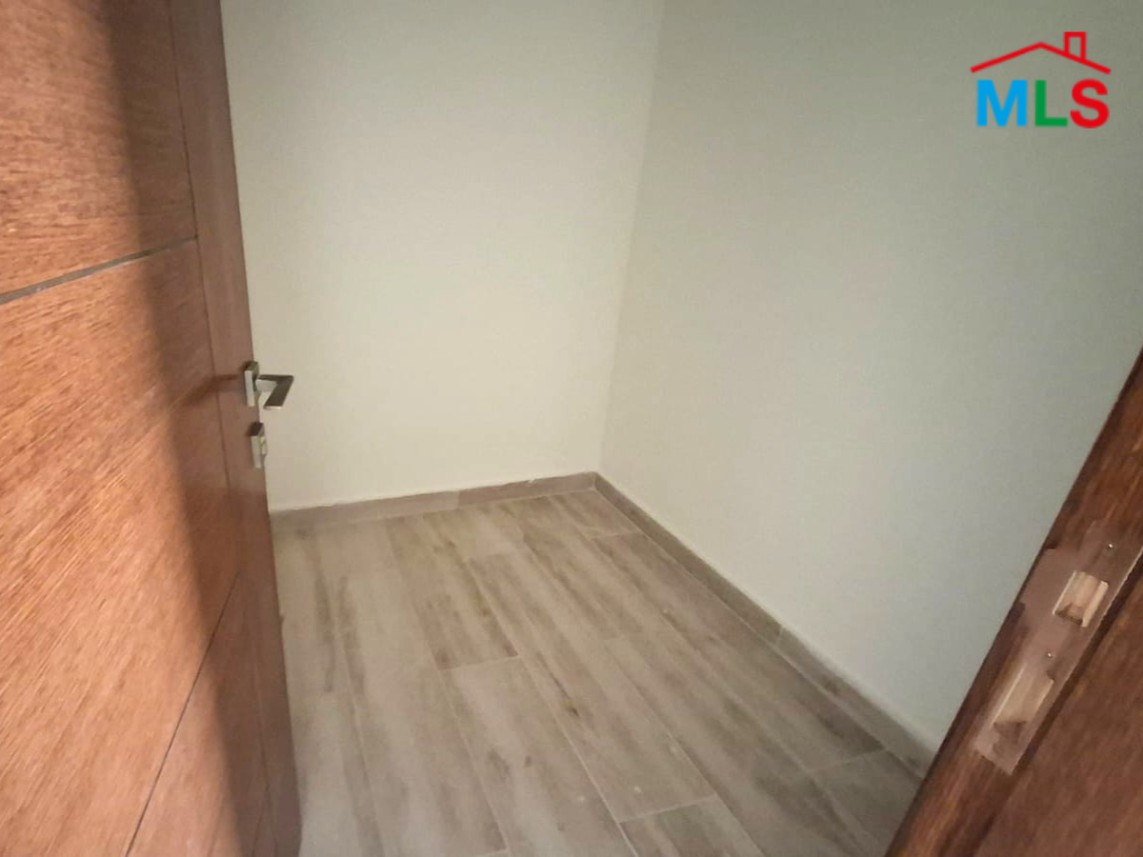 Apartment In a Great Location For Sale in Aoukar