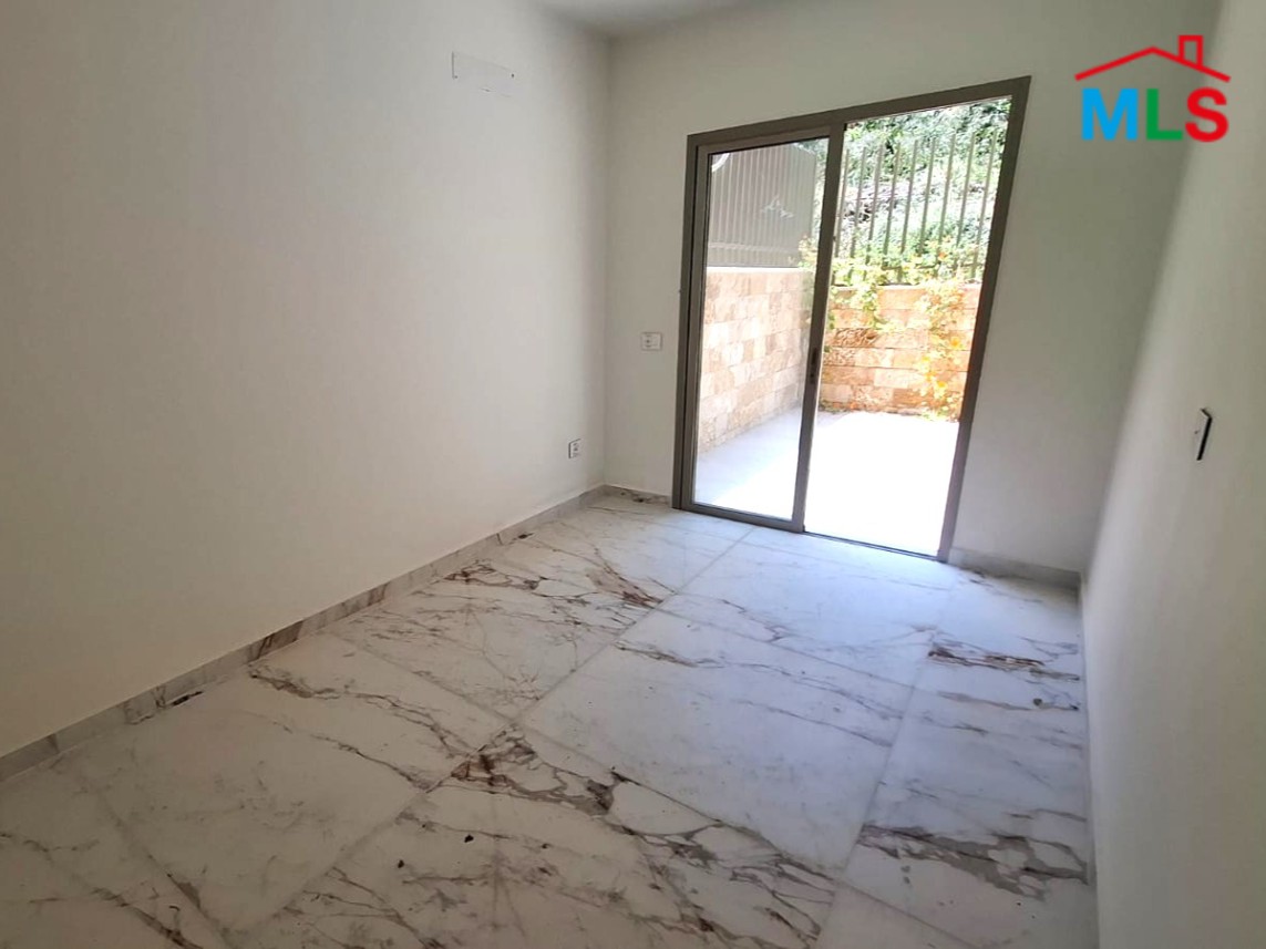 Apartment with Terrace For Sale in Aoukar