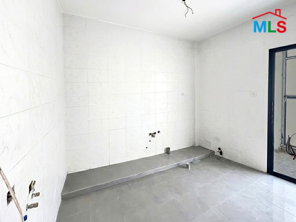 Brand New Apartment For Sale in Ain Al Remmane