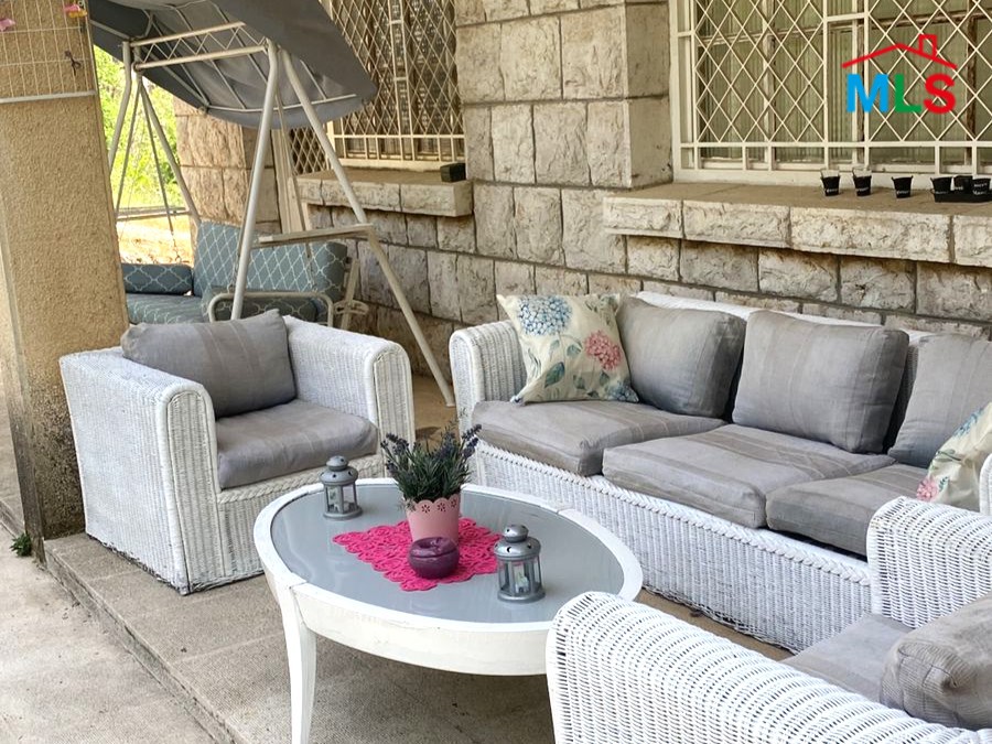 Traditional House With Spacious Garden For Sale in Klayaat