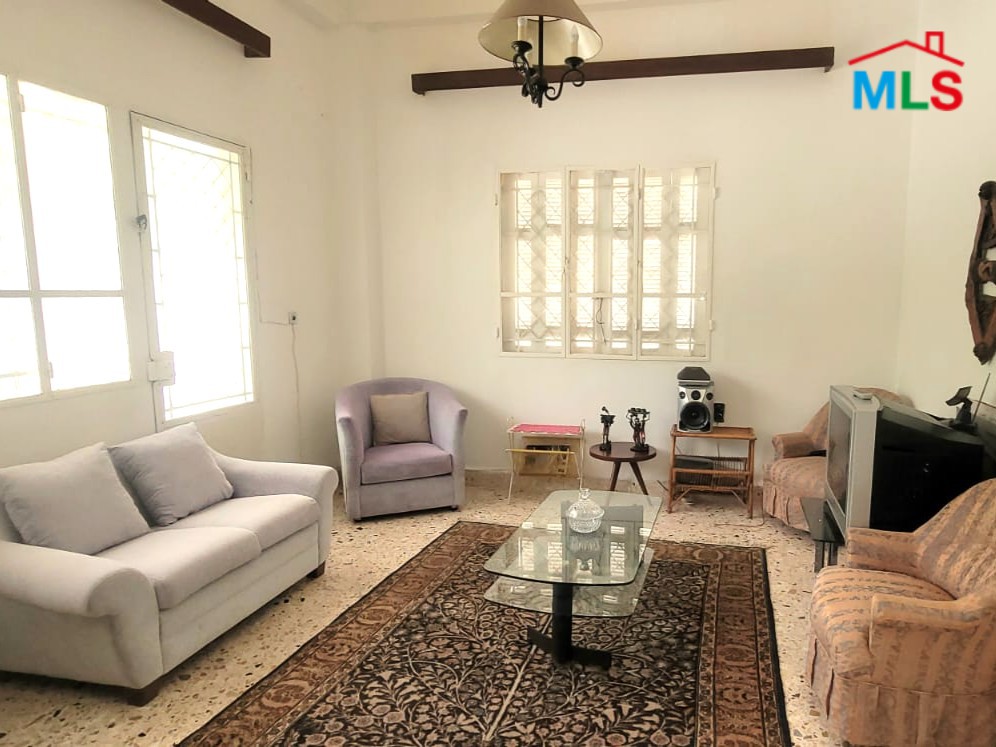 Traditional House With Spacious Garden For Sale in Klayaat