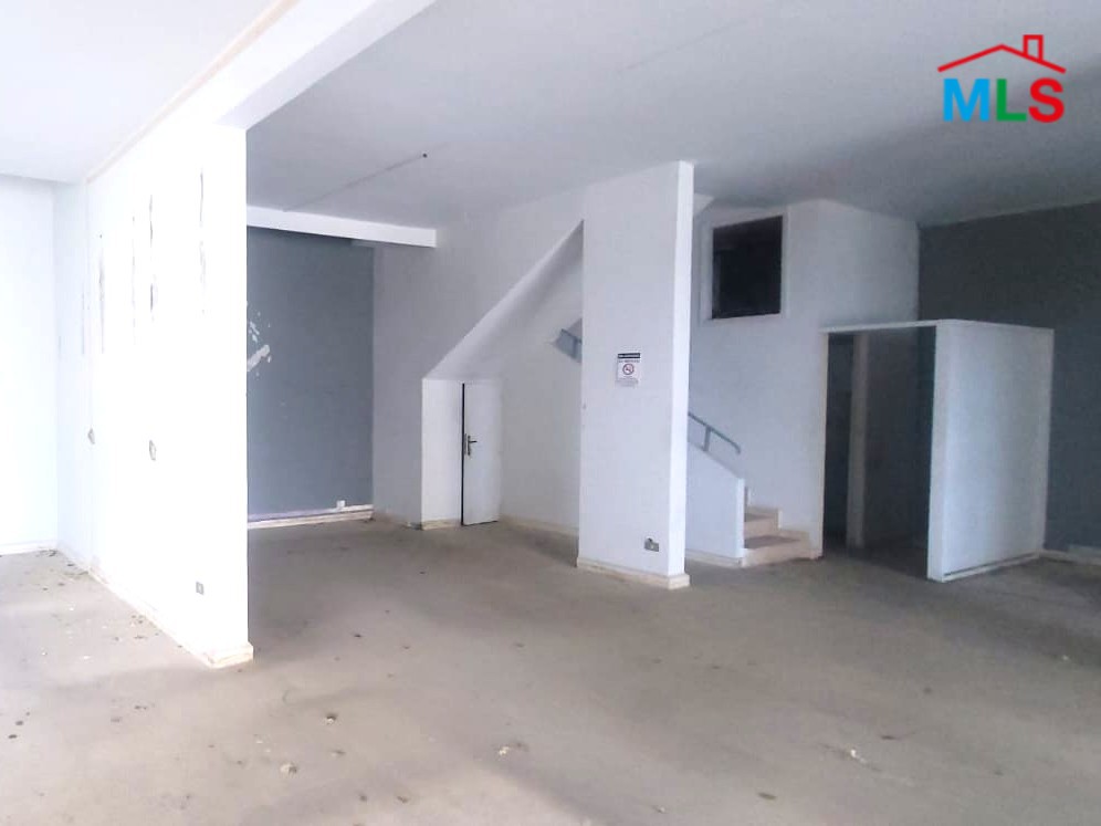 Exclusive!! 500 SQM Showroom For Sale in Sahel Alma