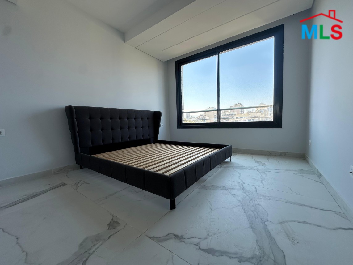 Apartment with Panoramic Sea & City View For Sale in Zoukak El Blat, Beirut