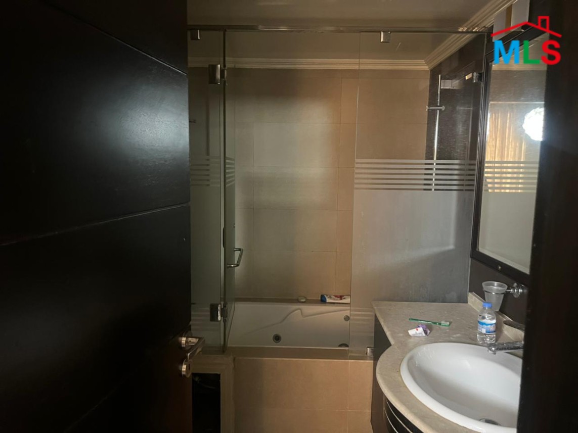 Spacious Apartment For Sale in Prime Location in Jnah
