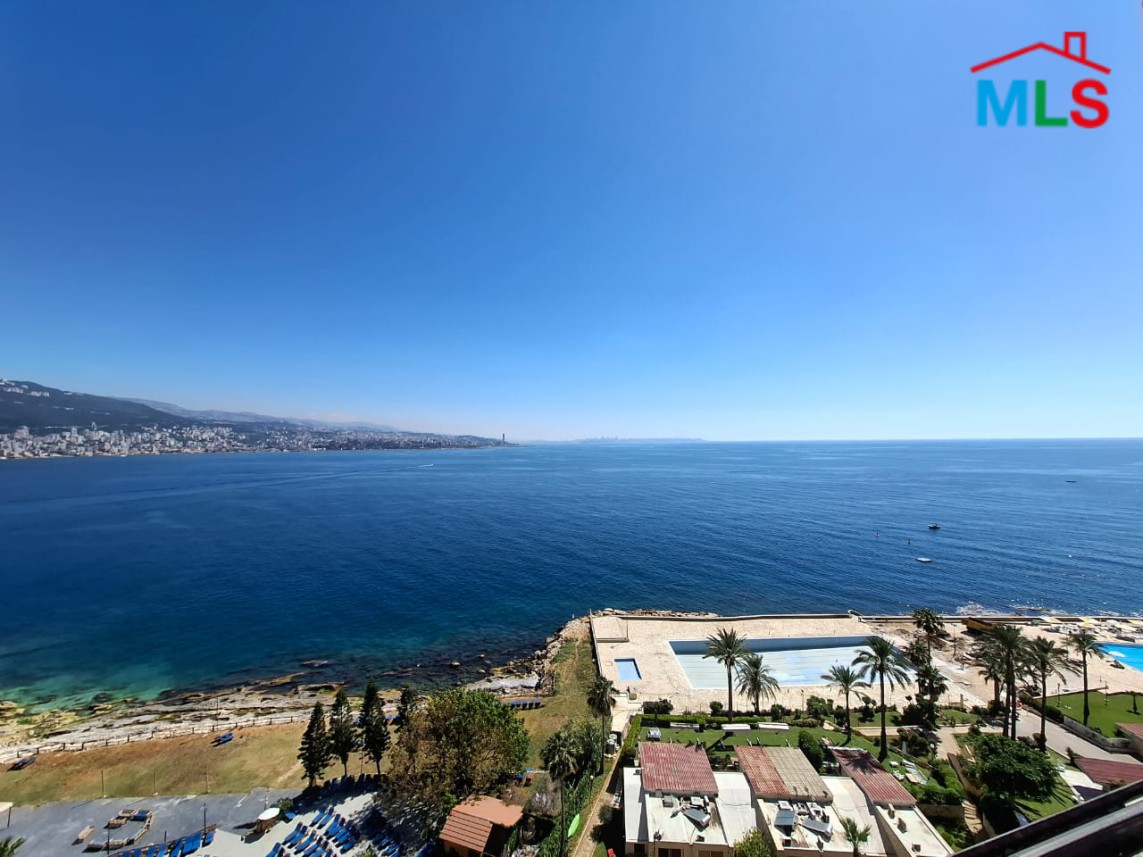 Lovely Chalet with Panoramic Sea View For Sale In Tabarja