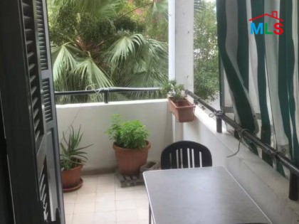 Nice 2-Bedroom Apartment For Sale in Achrafieh, Geitawi