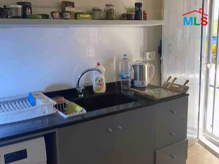 Nice 2-Bedroom Apartment For Sale in Achrafieh, Geitawi