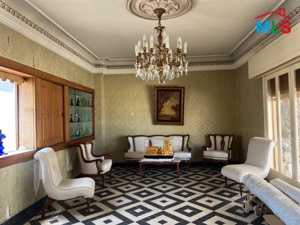 4-Bedroom Apartment with Terrace For Sale in Achrafieh, Abed El Wahab