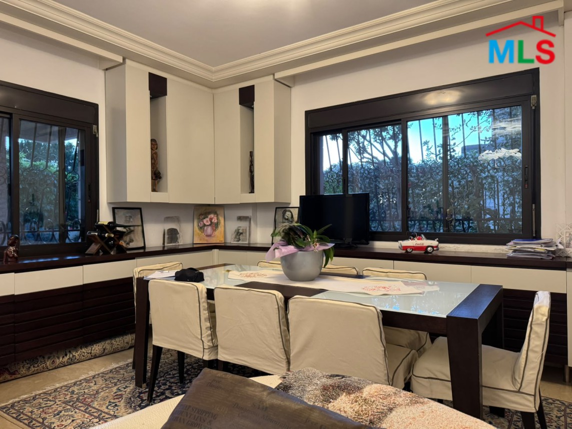 Furnished Apartment With Terrace For Sale in Prime Location in Monteverde
