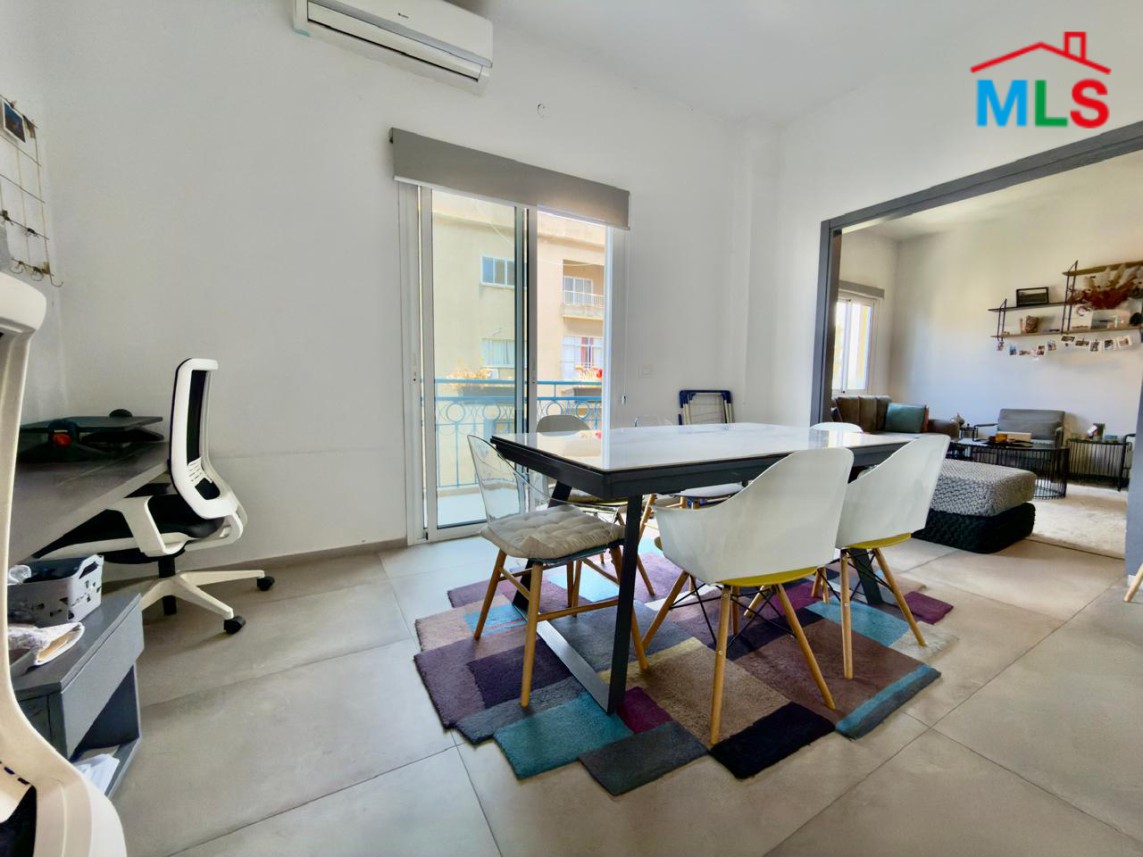 Charming & Furnished Apartment For Sale in Achrafieh, Saydeh