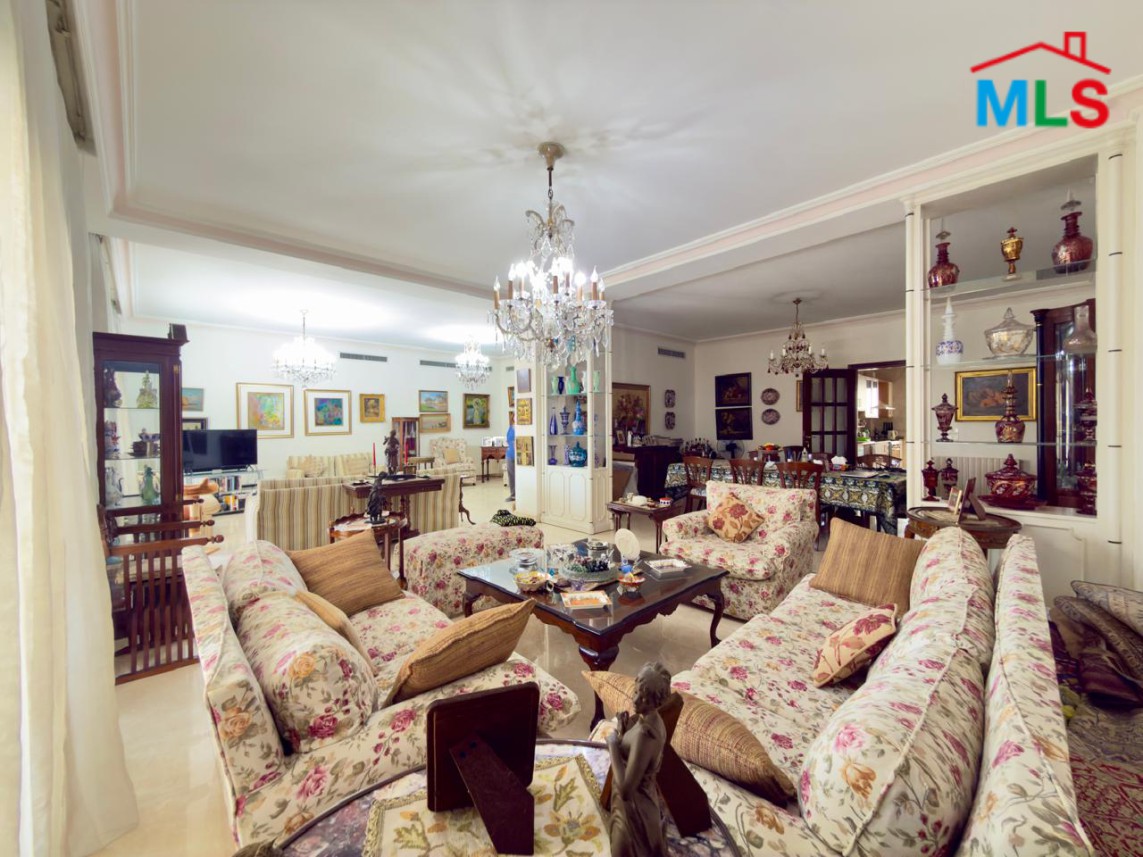 3-Bedroom Apartment For Sale in a Prime Location in Achrafieh, Sioufi