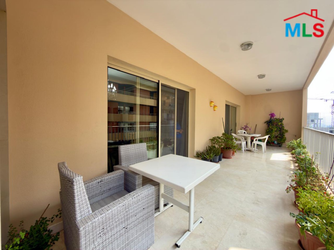 3-Bedroom Apartment For Sale in a Prime Location in Achrafieh, Sioufi
