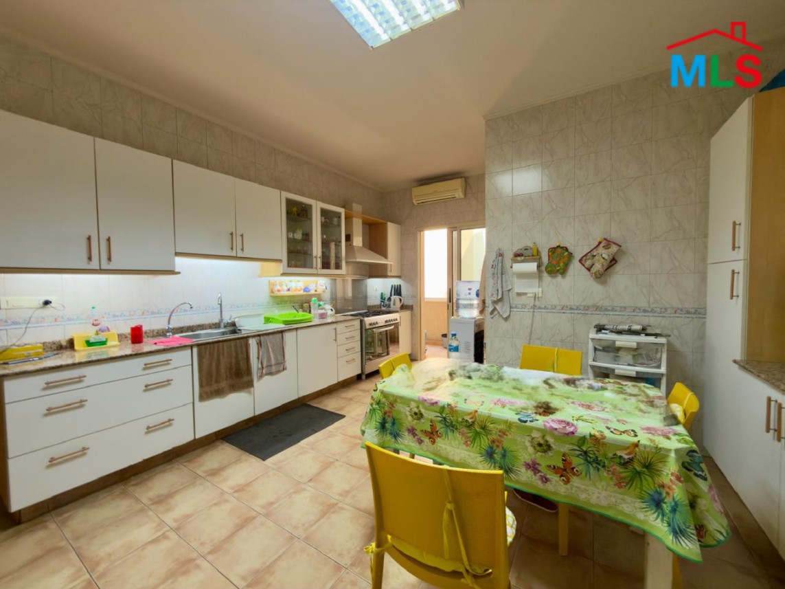 3-Bedroom Apartment For Sale in a Prime Location in Achrafieh, Sioufi