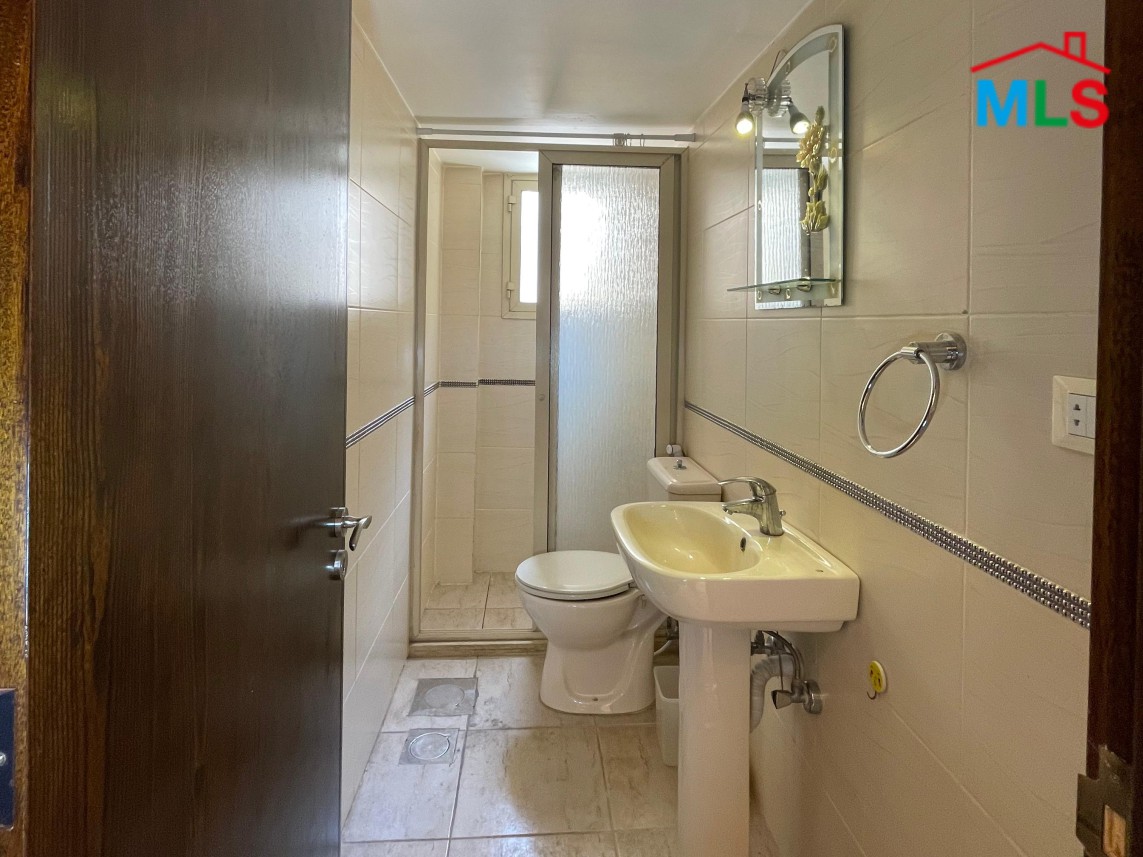170 SQM Decorated Apartment For Sale In Mazraa, Beirut