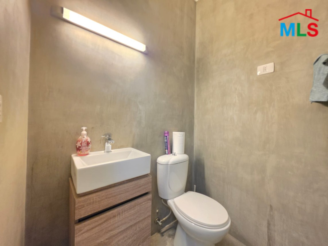110 SQM Office For Sale in a Great Location in the Heart of Hazmieh