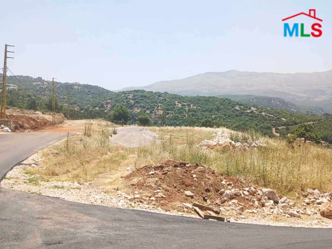 Land 3,200 SQM For Sale in Mtein