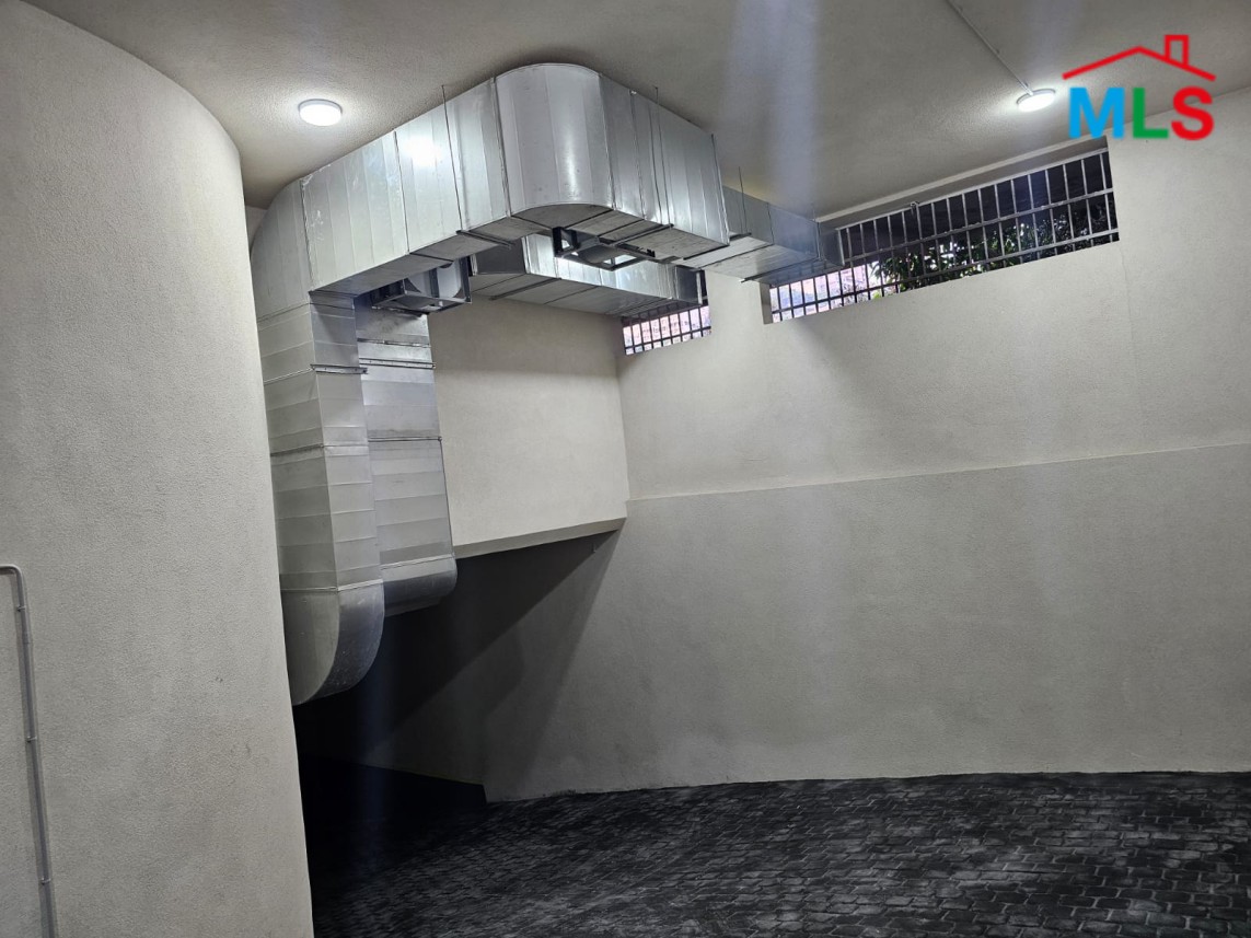 Warehouse in a Prime Location For Sale in Baabda