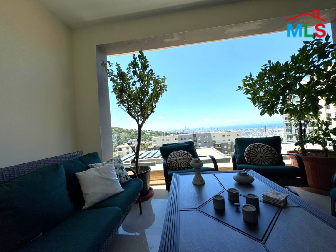 Apartment With Sea View In Gated Community For Sale in Tilal el Fanar