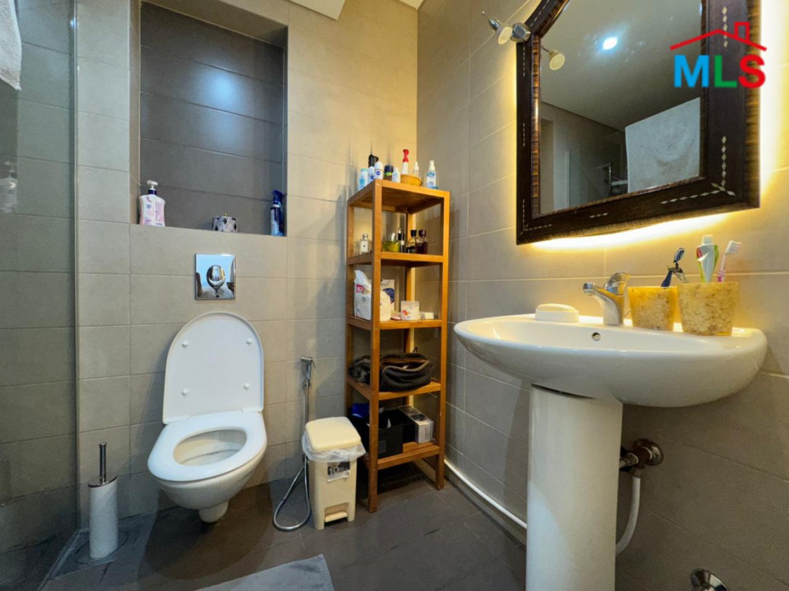 Apartment With Sea View In Gated Community For Sale in Tilal el Fanar