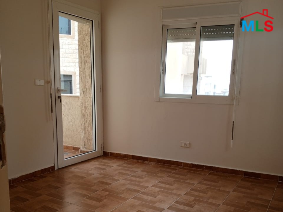 Apartment with Terrace & Sea View For Sale in New Fidar, Halat