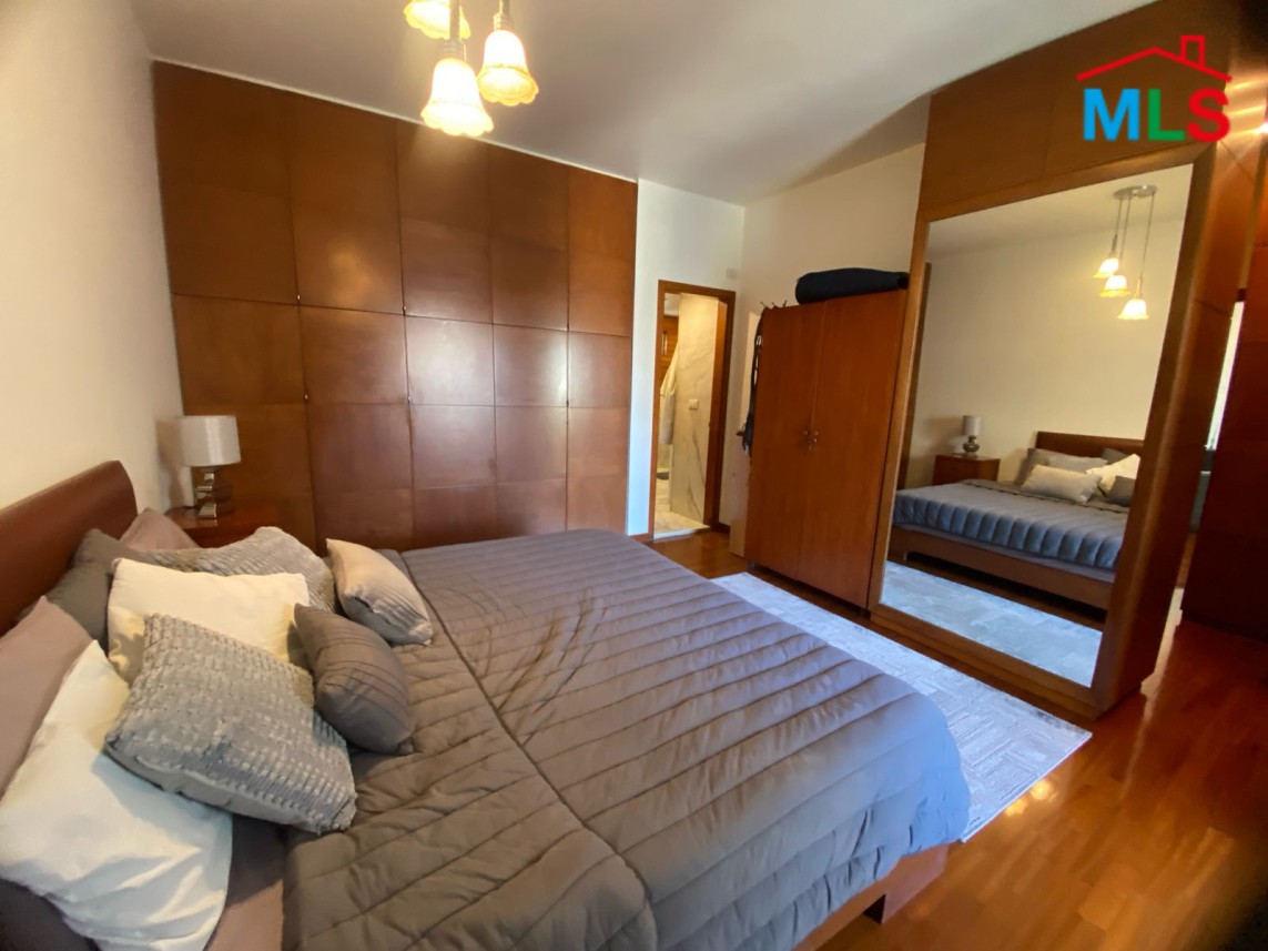 Penthouse with Sea View For Sale in Manara, Ras Beirut