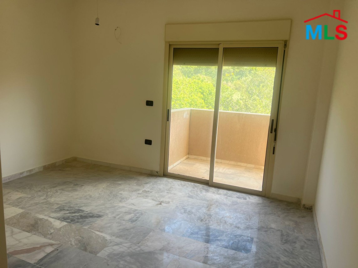 Apartment For Sale with Amazing View in Gated Community in Bchamoun, El Madares