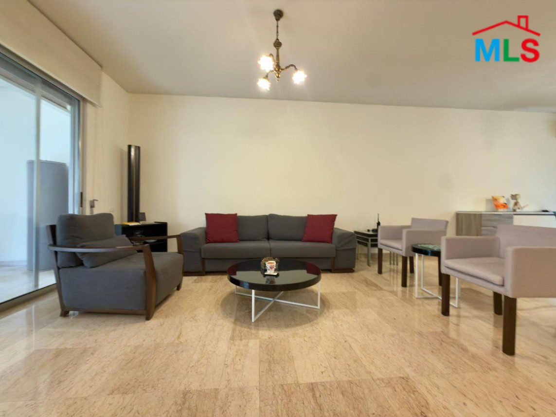 3-Bedrooms Apartment For Sale in Achrafieh, Near Hotel Alexandre