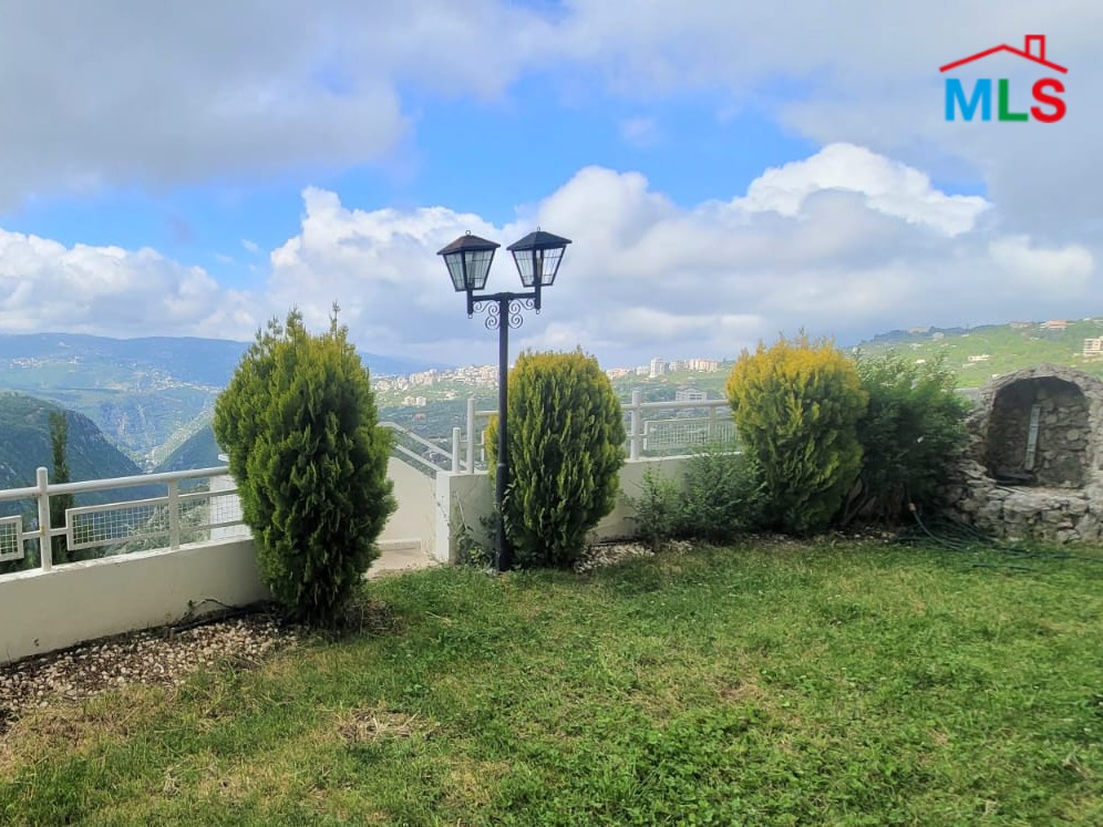 Furnished Chalet With Panoramic View For Sale in Faytroun