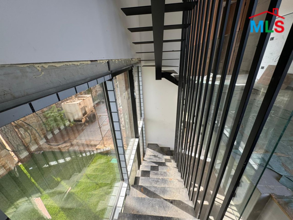 High-End & Modern Villa For Sale in Jiwar Baabdat