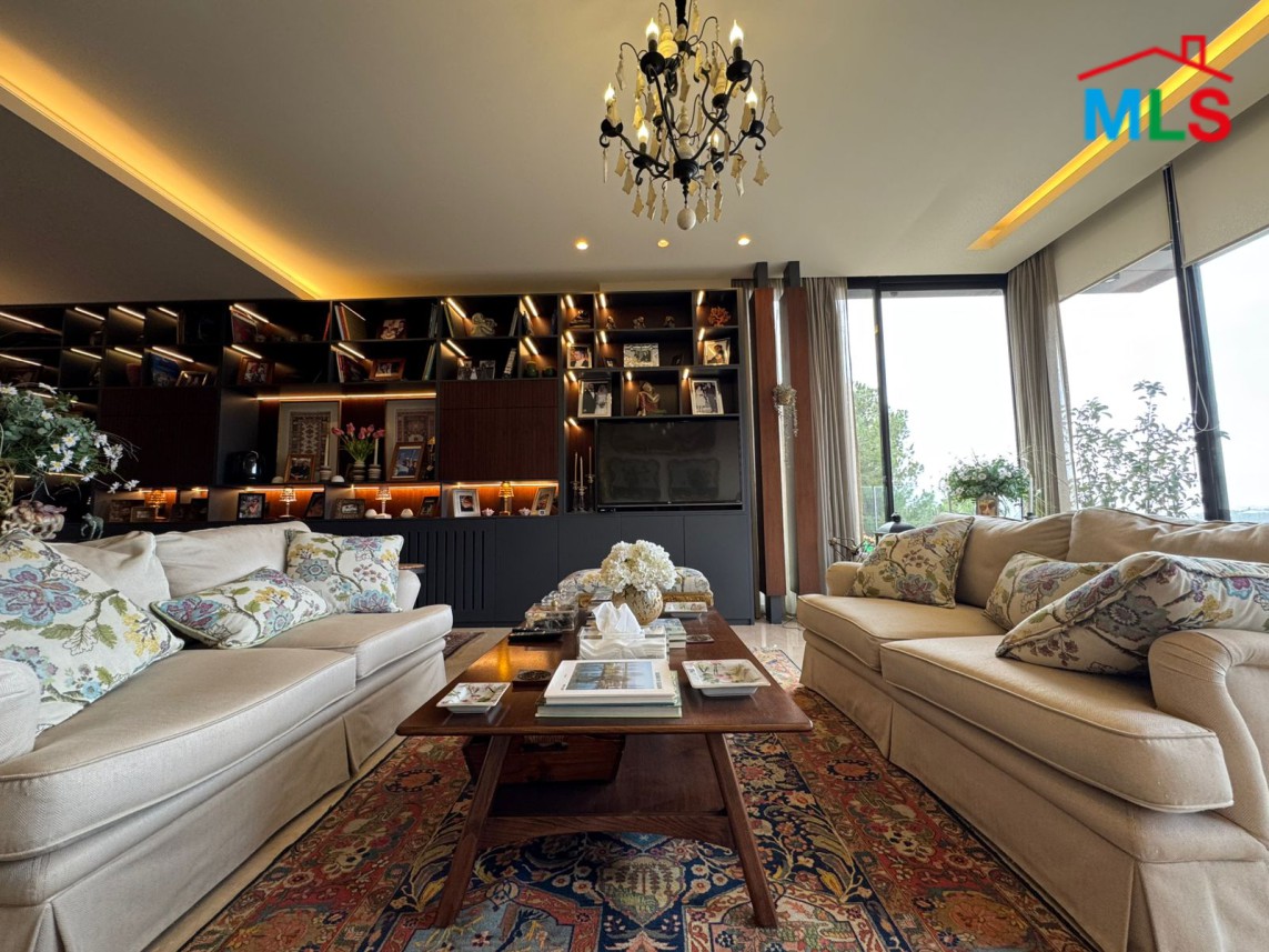 Spacious Apartment With Amazing View For Sale in Monteverde