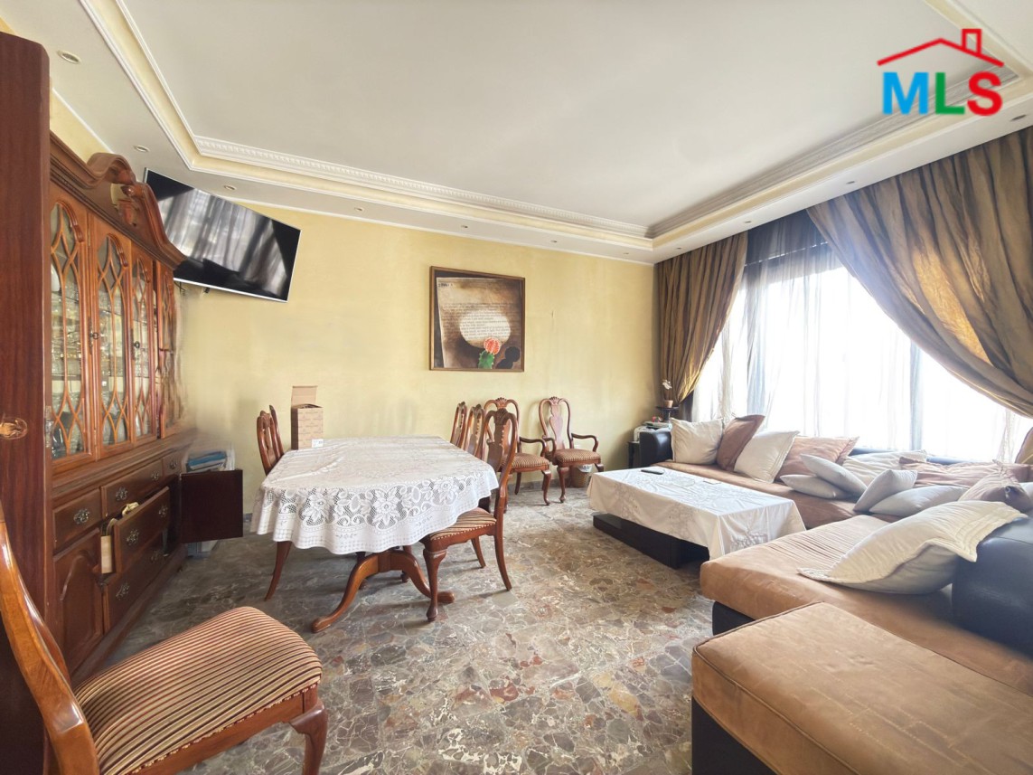 3-Bedroom Apartment For Sale in Achrafieh, Sioufi