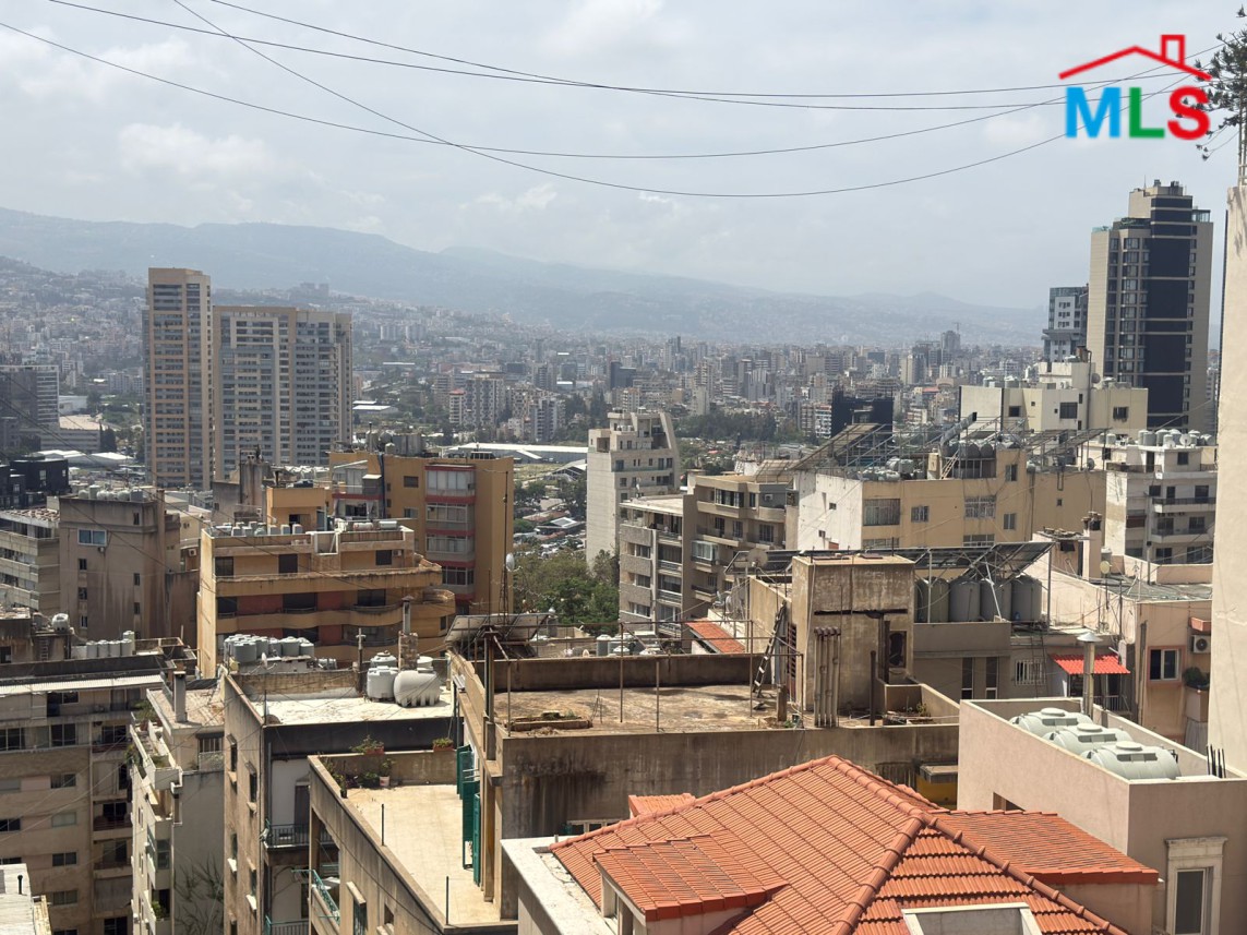 3-Bedroom Apartment For Sale in Achrafieh, Sioufi