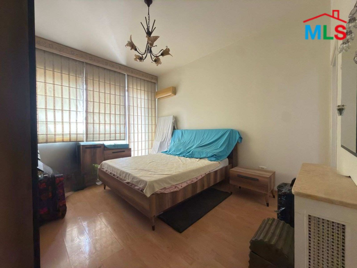 3-Bedroom Apartment For Sale in Achrafieh, Sioufi