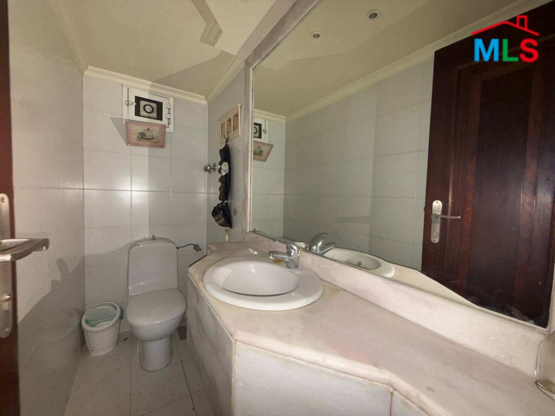 3-Bedroom Apartment For Sale in Achrafieh, Sioufi