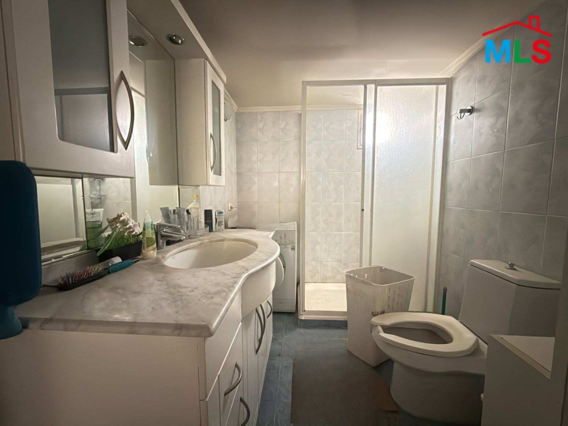 3-Bedroom Apartment For Sale in Achrafieh, Sioufi