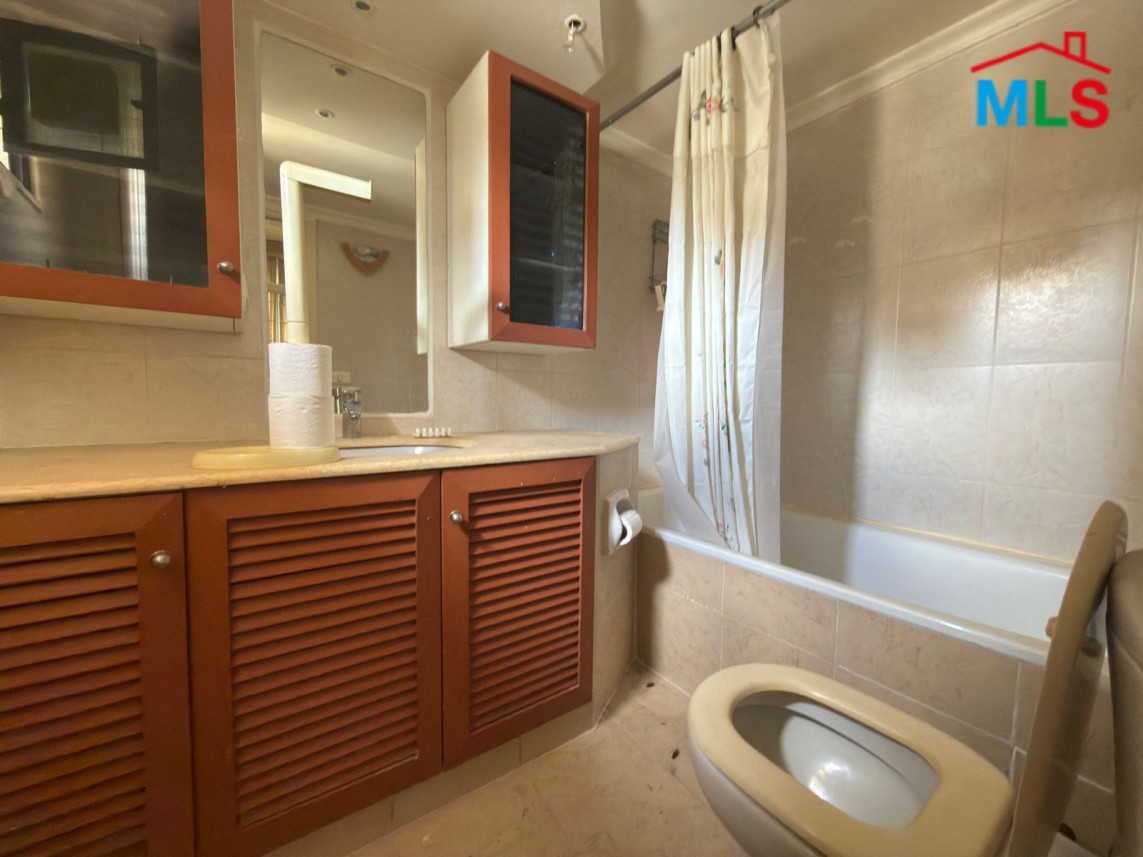 3-Bedroom Apartment For Sale in Achrafieh, Sioufi