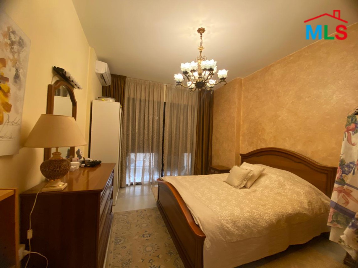 Unfurnished 4-Bedroom Apartment For Sale in Jnah, Beirut