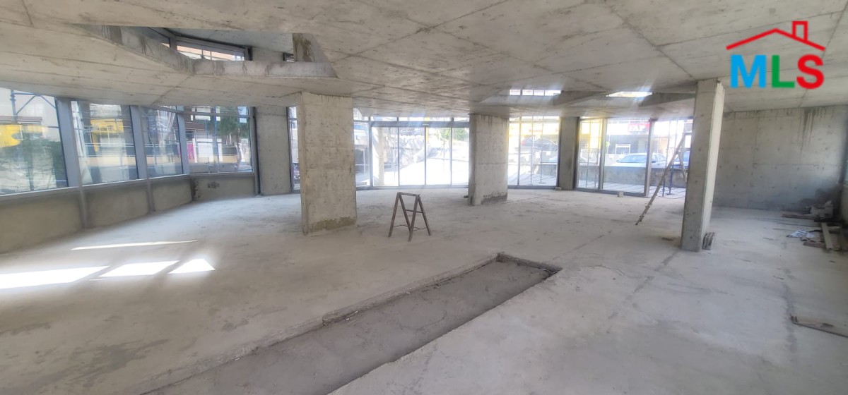 New! Office For Sale in Prime Location in Mazraat Yachouh
