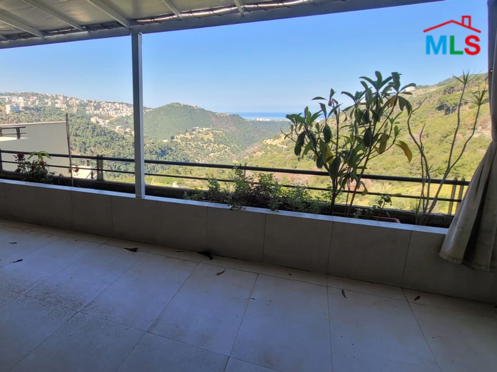 Furnished Chalet with Sea View For Sale in Jeita