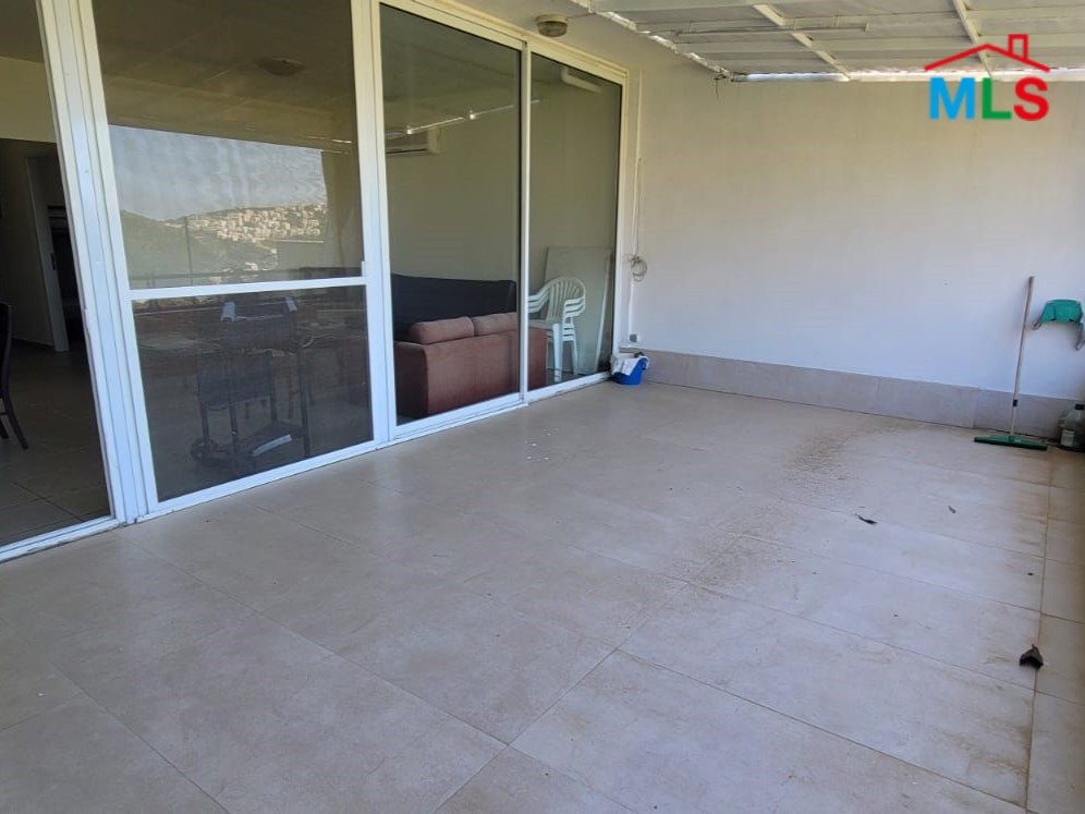 Furnished Chalet with Sea View For Sale in Jeita