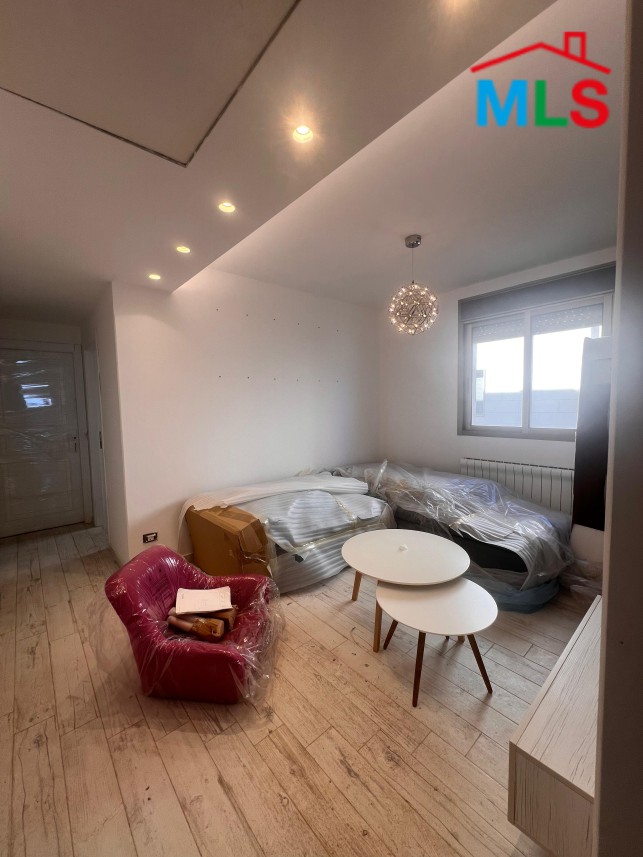 Fully Furnished & Decorated New Apartment For Sale In Aatchane