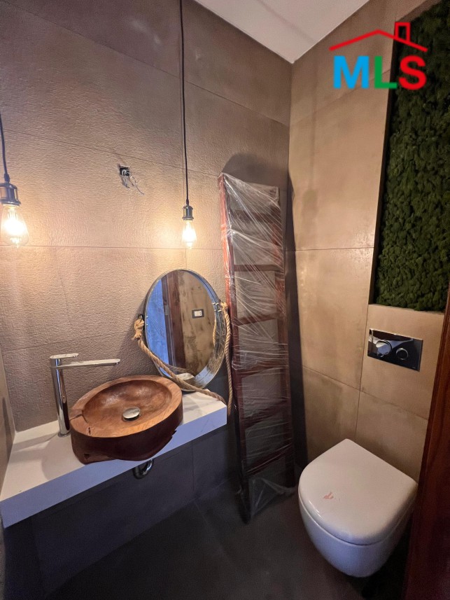 Fully Furnished & Decorated New Apartment For Sale In Aatchane