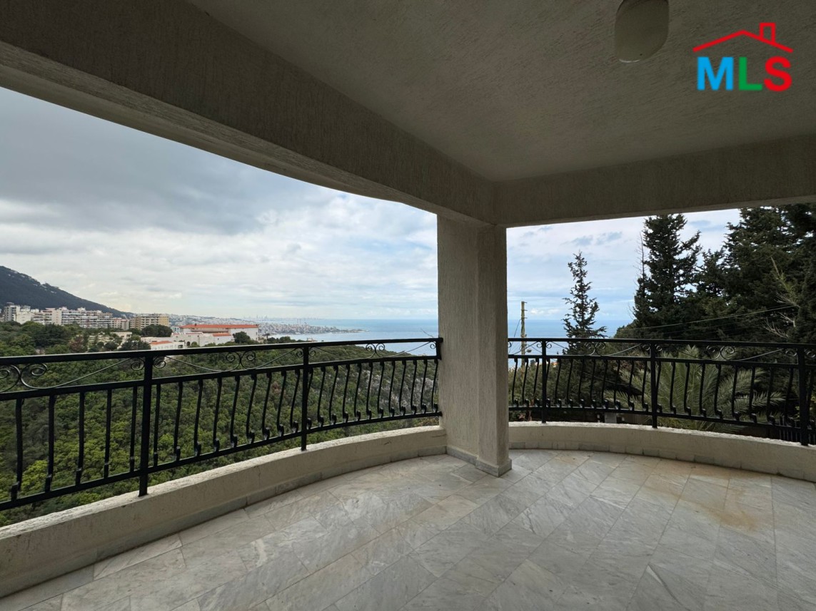 Spacious Apartment For Sale in Kfarhbeib