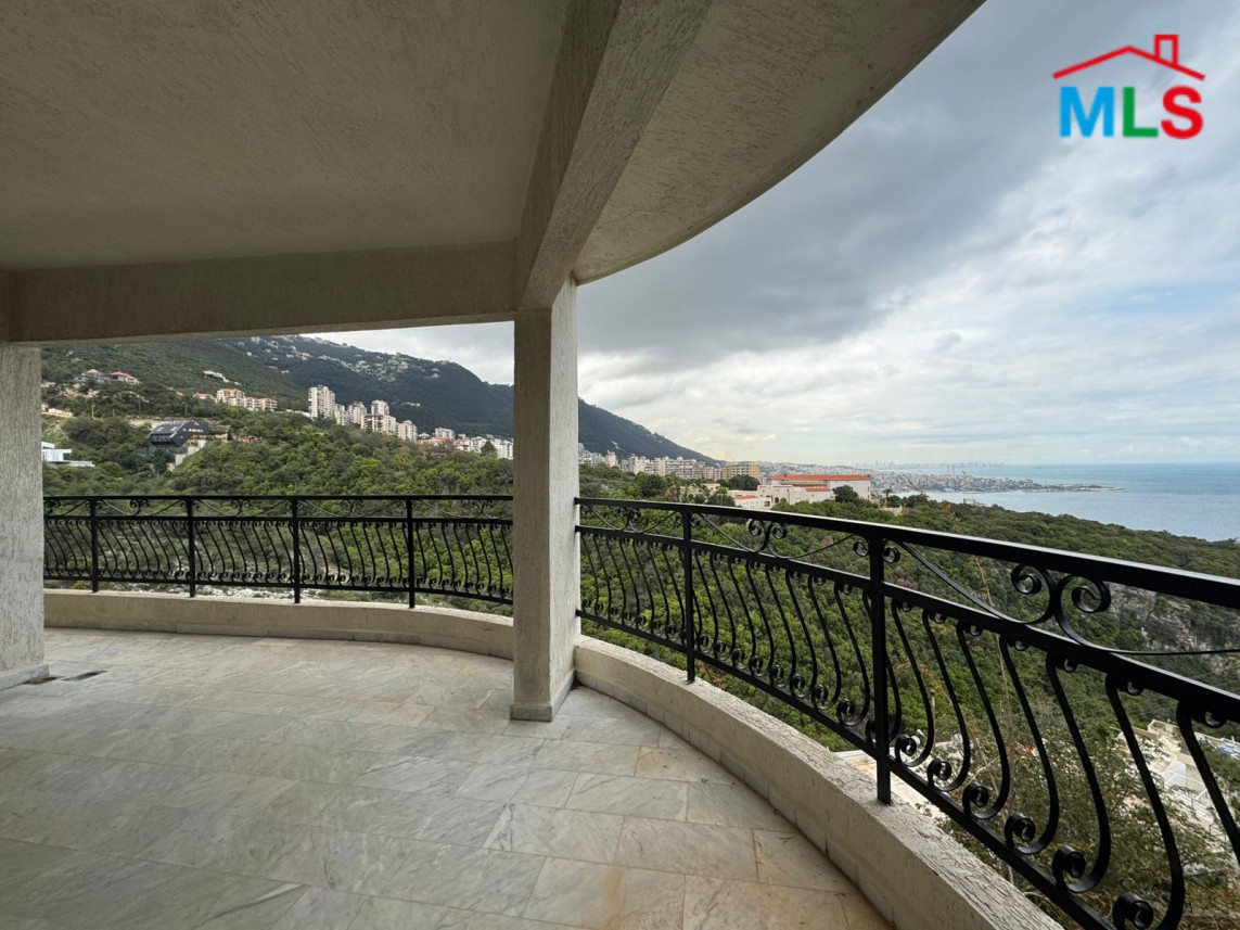 Spacious Apartment For Sale in Kfarhbeib